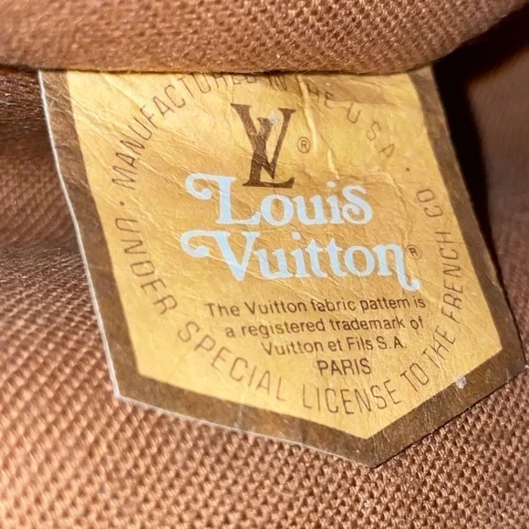 Vintage Louis Vuitton French Paper Tag Garment Bag. 2​​​​​​​​​​​​